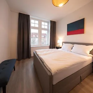 Jaybnb - Gemuetliches Direkt Am Hafen Von Apartment