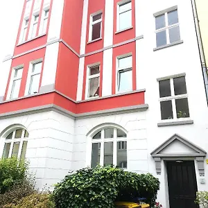 Get-your-flat: Cozy Grunderzeithaus In Kreuzviertel Apartment