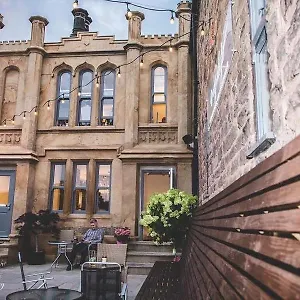The George Wright Boutique Hotel, Bar & Restaurant Hotel