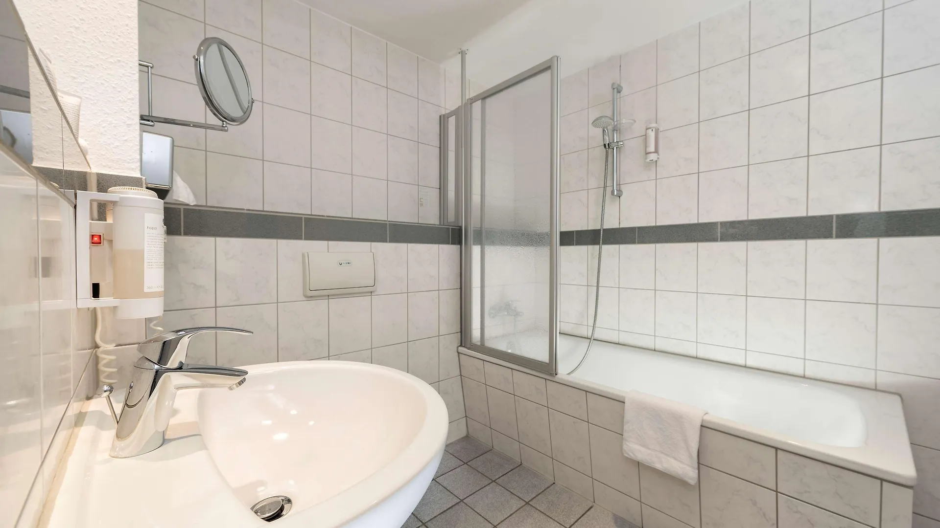 Best Western Hotel Dortmund Airport 4*,